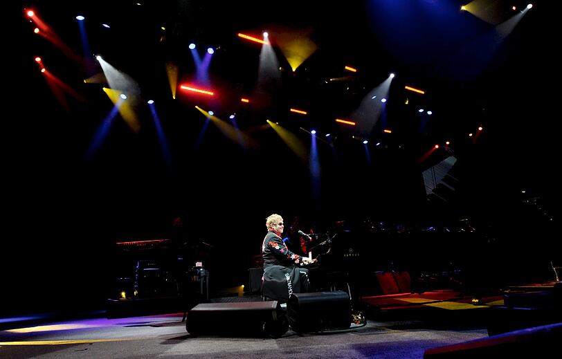 Elton John in der Olympiahalle: Große Gefühle mir Siebzger-Rock und Klavier. Die Bilder