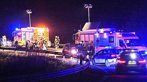 Nach dem Unfall war die Anschlussstelle Holzkirchen für eine Stunde gesperrt.
