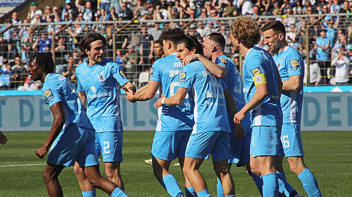 Der TSV 1860 gewinnt gegen Borussia Dortmund II mit 1:0.