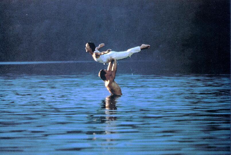 Die legendäre Hebefigur mit Jennifer Grey und Patrick Swayze - wer kennt sie nicht? Die legendäre Hebefigur mit Jennifer Grey und Patrick Swayze - wer kennt sie nicht?