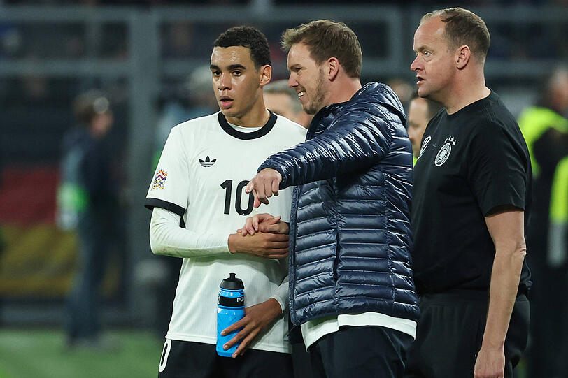 Ende M&auml;rz k&ouml;nnte Musiala ins DFB-Team von Julian Nagelsmann (M.) zur&uuml;ckkehren.