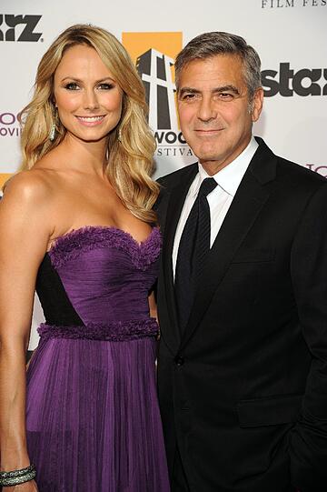 Mit einer starken Frau an seiner Seite zeigte sich der Film-Beau bei den 15. Beverly Hills Film Awards.