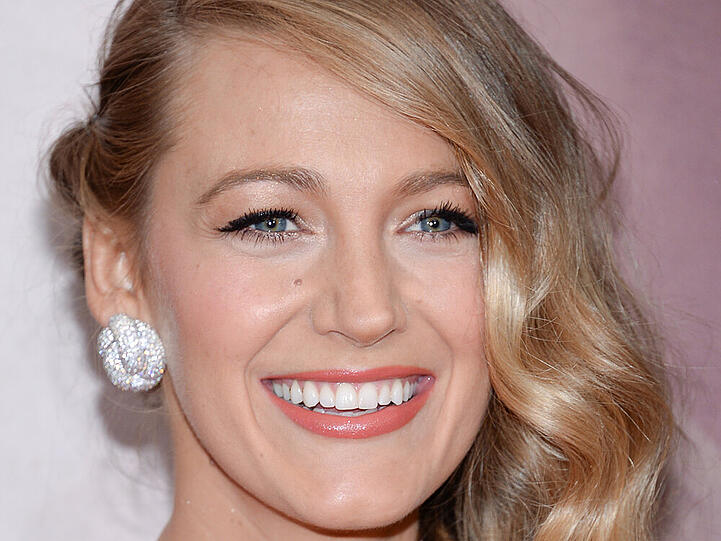 Blake Lively spielt in ihrem neuen Film eine Frau, die niemals altert - fast wie im richtigen Leben
