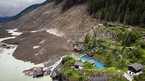 Im Mai hat ein Felssturz den Schweizer Ort Blatten verschüttet - die Schweizer Regierung schätzt den Schaden auf mehrere Hundert Millionen Franken. (Archivfoto)