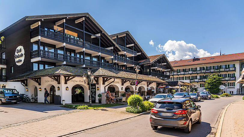 Das Hotel Bachmair am See liegt zentral in Rottach-Egern, empf&auml;ngt aber seit Jahren keine &Uuml;bernachtungsg&auml;ste mehr.