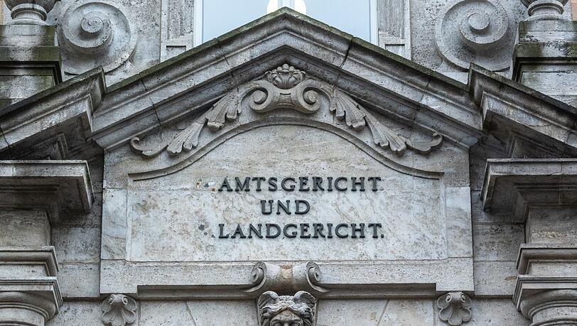Vor dem Landgericht Regensburg beginnt der Prozess um den Tod einer Krankenschwester aus Kelheim. (Symboldbild)