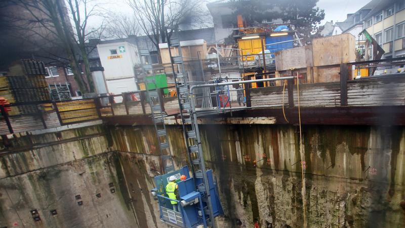Die Baustelle am Kölner Heumarkt. Die Baustelle am Kölner Heumarkt.