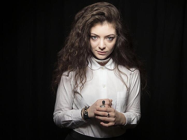 Die neuseeländische Sängerin Lorde bei einem Fotoshooting 2013 in New York
