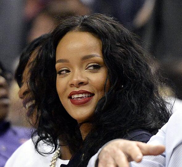 Auf ihrer "Anti World Tour" 2016 gastiert Superstar Rihanna am 7. August im Münchner Olympiastadion. Wir zeigen die schönsten Bilder der mit 210 Millionen verkauften digitalen Tracks bestverkaufenden Digital-Künstlerin aller Zeiten.