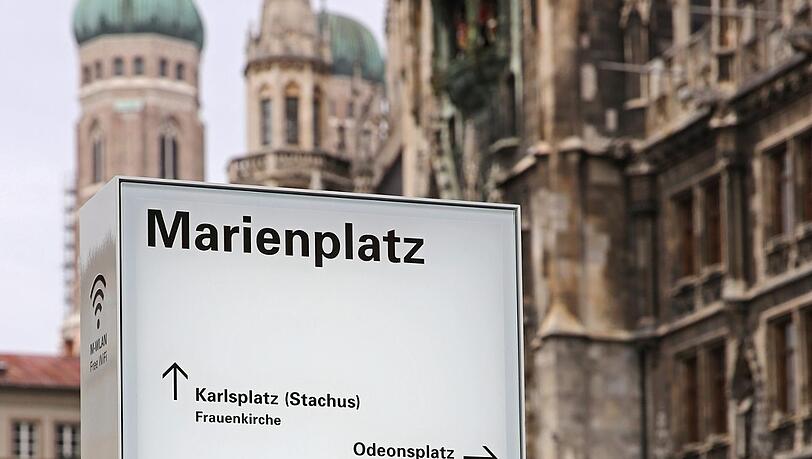 Manche kennen so etwas bereits aus anderen Städten. Jetzt hat auch München Infostelen. Manche kennen so etwas bereits aus anderen Städten. Jetzt hat auch München Infostelen.