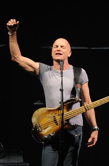 Am Dienstag startete Sting vor über 2000 begeisterten Fans im Münchner Kesselhaus seine Deutschland-Tournee.