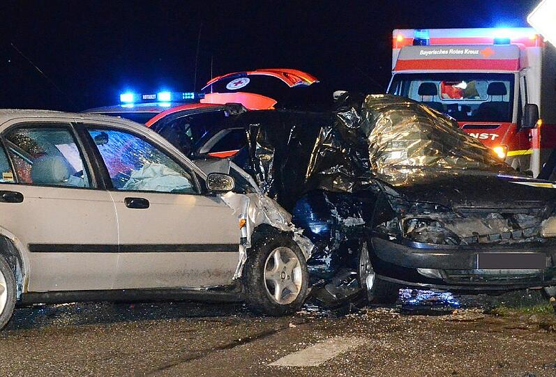 Die Bilder von der Unfallstelle nahe Waldkraiburg