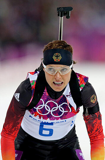 Evi Sachenbacher-Stehle (Biathlon/Ski nordisch): Die Biathletin, Langlauf-Olympiasiegerin von 2002 und 2010, wurde nach ihrem vierten Platz im Massenstartrennen der Olympischen Spiele 2014 in Sotschi mit dem verbotenen Nahrungsergänzungsmittel Methylhexanamin erwischt. Im November 2014 erklärte sie ihren Rücktritt.