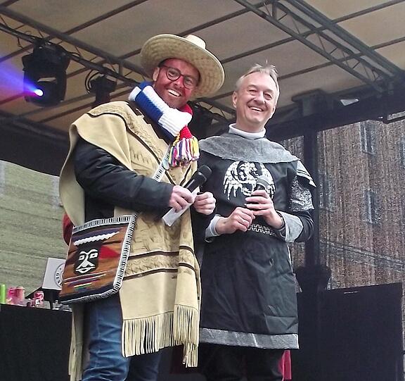 Bürgermeister Herbert Blascheck und Niklas Neumeyer übernahmen die Moderation des Geschehens.