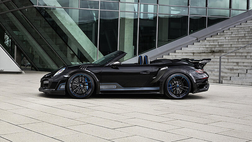 Den beiden Cabrio-Varianten des 911 Turbo verpasst Techart ein Aerodynamik-Kit mit unzähligen Carbon-Teilen.