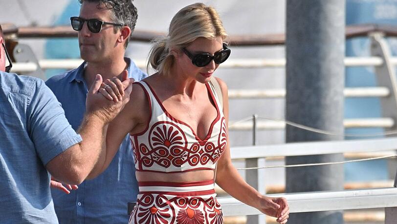 Ivanka Trump ist der erste Mega-Star bei Jeff Bezos' Hochzeit.