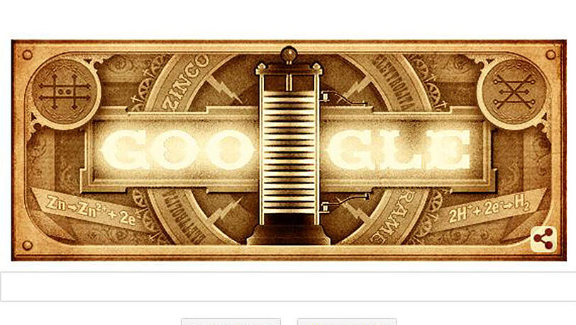 Der Google-Schriftzug hat sich zu Ehren des Italieners Alessandro Volta grundlegend verändert. Aus den bunten Buchstaben wurde ein goldenes Bild mit einer animierten Batterie. Volta ist der Erfinder der Batterie. Der Google-Schriftzug hat sich zu Ehren des Italieners Alessandro Volta grundlegend verändert. Aus den bunten Buchstaben wurde ein goldenes Bild mit einer animierten Batterie. Volta ist der Erfinder der Batterie.