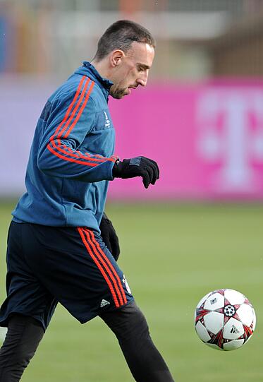 Der FC Bayern trainiert vor dem Spiel gegen Manchester City - die Bilder