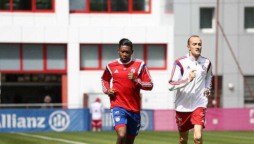 Am Donnerstag absolvierte David Alaba zum ersten Mal wieder ein Lauftraining Am Donnerstag absolvierte David Alaba zum ersten Mal wieder ein Lauftraining