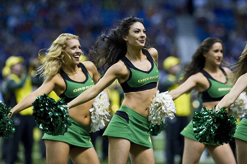 Der 50. Super Bowl zwischen den Denver Broncos und den Carolina Panthers steht an: In unserer Bilderstrecke zeigen wir schonmal die Cheerleader der NFL. Viel Spaß beim Durchklicken!