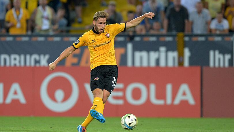 Justin Eilers und Dynamo Dresden sind mit 63 Punkte souveräner Tabellenführer der Dritten Liga. Die Relegation ist bei zwölf Punkten Vorsprung und sieben verbleibenden Spielen rechnerisch zwar noch möglich, sie hier aber nur der Vollständigkeit halber erwähnt. Justin Eilers und Dynamo Dresden sind mit 63 Punkte souveräner Tabellenführer der Dritten Liga. Die Relegation ist bei zwölf Punkten Vorsprung und sieben verbleibenden Spielen rechnerisch zwar noch möglich, sie hier aber nur der Vollständigkeit halber erwähnt.