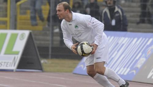 Auf die Plätze, fertig – jetzt geht’s für Alex Voigt in Fürth erst richtig los: In Osnabrück darf er auf sein Startelf-Debüt hoffen. Auf die Plätze, fertig – jetzt geht’s für Alex Voigt in Fürth erst richtig los: In Osnabrück darf er auf sein Startelf-Debüt hoffen.