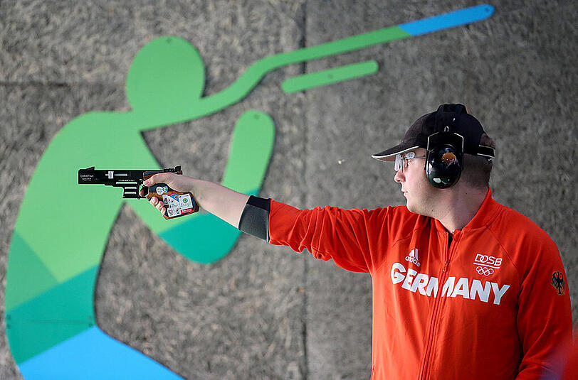 Coole Vorstellung: der deutsche Sportschütze Christian Reitz.
