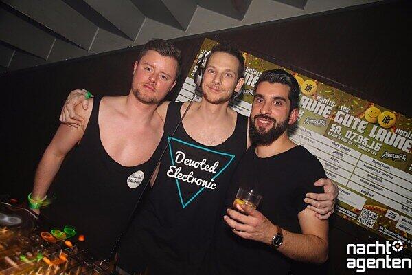 Mit House, Techno und Electro durch den Samstagabend im Ampere.
