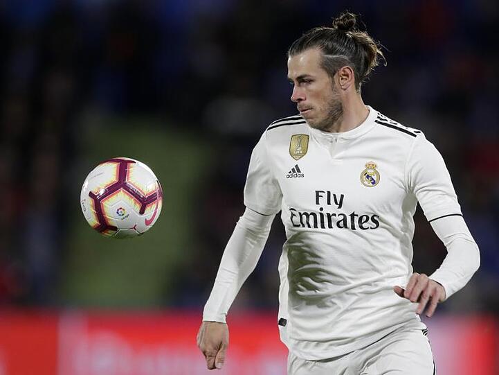 Gareth Bale gilt dem englischen Boulevardblatt "The Sun" zufolge als möglicher Neuzugang beim FC Bayern München. Foto: Bernat Armangue/Archiv