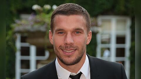 Lukas Podolski trauert um seine Gro&szlig;mutter Helene.