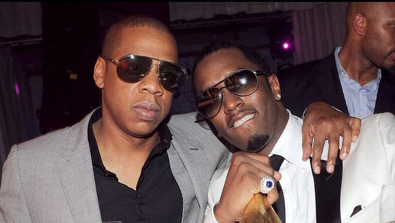 Jay-Z (l.) und Sean "Diddy" Combs sollen 2000 eine Minderj&auml;hrige sexuell missbraucht haben.