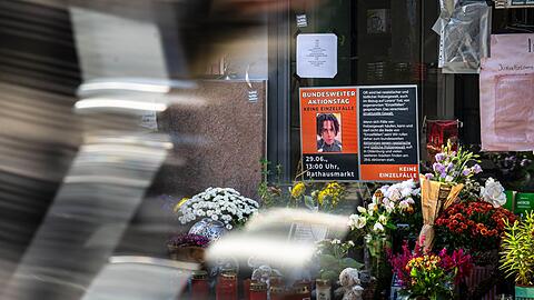 Nach dem gewaltsamen Tod des 21-jährigen Lorenz in Oldenburg hat die Staatsanwaltschaft Anklage gegen einen Polizisten erhoben. (Archivbild)