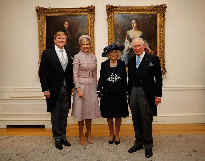 Willem-Alexander, Maxima, Camilla und Charles in der Residenz des Botschafters der Niederlande in London