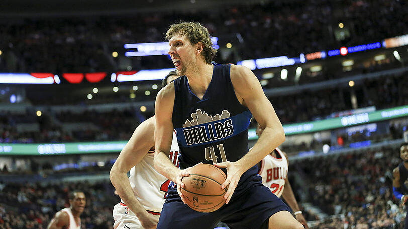 Auch mit 38 Jahren noch Leistungsträger der Dallas Mavericks: Dirk Nowitzki.