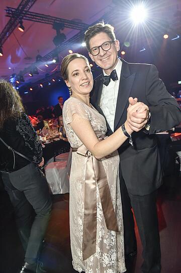 Ex-Familienministerin Kristina Schröder und Ehemann Ole erwarten im April ihr drittes Kind.