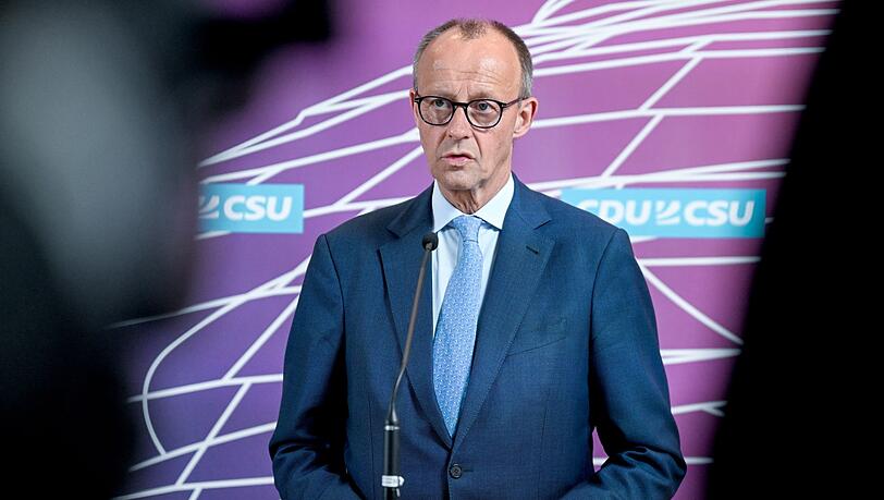Friedrich Merz, CDU-Bundesvorsitzender und Fraktionsvorsitzender der CDU/CSU-Fraktion im Bundestag, spricht. Friedrich Merz, CDU-Bundesvorsitzender und Fraktionsvorsitzender der CDU/CSU-Fraktion im Bundestag, spricht.