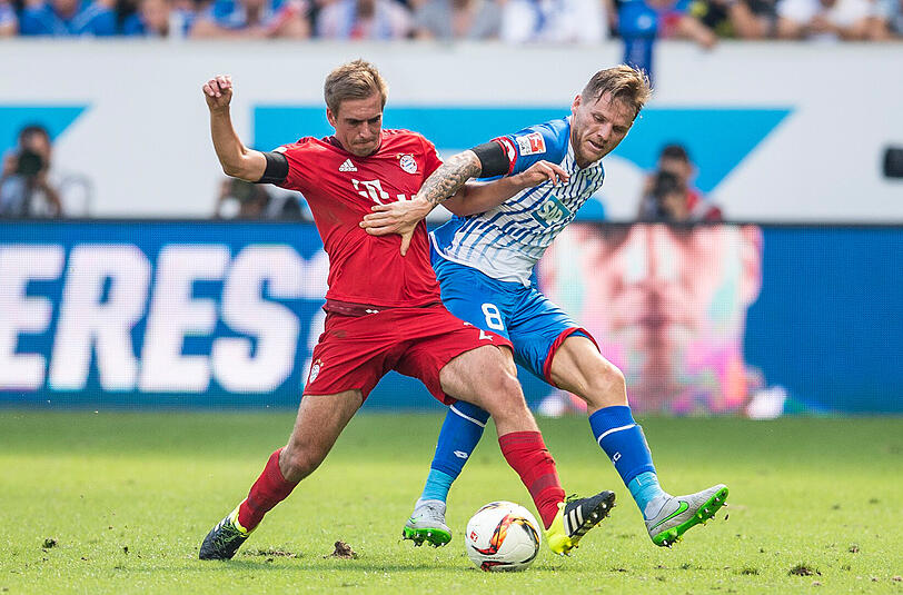PHILIPP LAHM - NOTE 4 - Das einstige Top-Duo auf rechts wieder vereint: Lahm/Robben. Doch den Anspielen des Kapitäns in die Spitze fehlte oft die Präzision. Nach der Verletzung von Benatia vorgerückt ins rechte Mittelfeld. Musste nach 67 Minuten runter, weil er auch für Guardiola einfach nicht effektiv genug agierte.