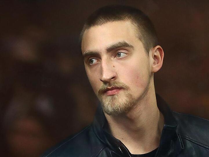 Dem Moskauer Schauspieler Pawel Ustinow wird vorgeworfen, an nicht genehmigten Oppositionsprotesten teilgenommen und einem Polizisten die Schulter ausgekugelt zu haben.