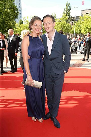 Weitere Bilder vom roten Teppich beim 65. Deutschen Filmpreis in Berlin.