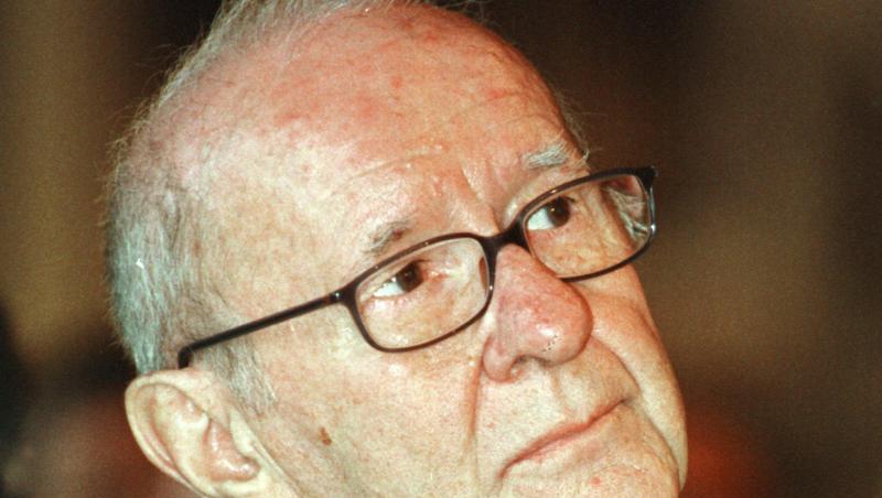 Der Schriftsteller Werner Heiduczek im Jahr 2001 in Leipzig. Der Schriftsteller Werner Heiduczek im Jahr 2001 in Leipzig.