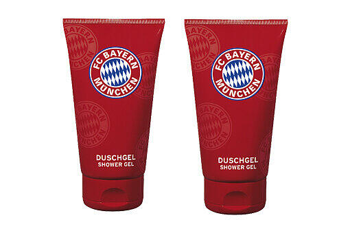 Für die Körperpflege hat der FC Bayern sein Duschgel und Shampoo...