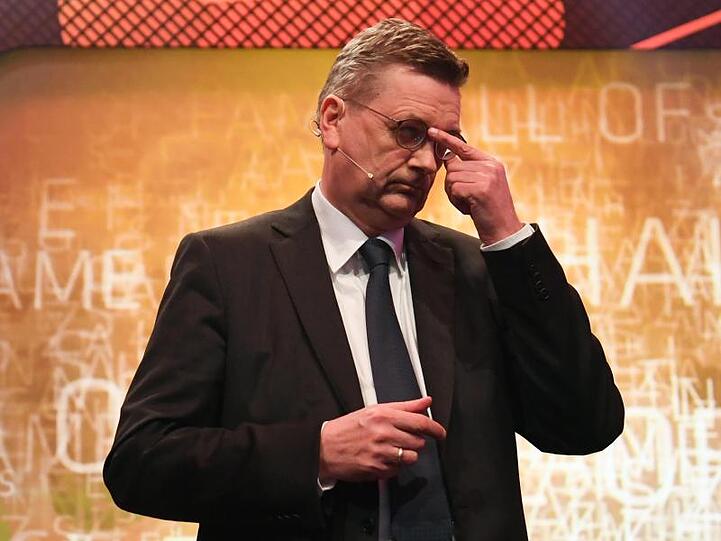 Sieht sich heftiger Kritik ausgesetzt: Reinhard Grindel bei der Gala der Hall of Fame.