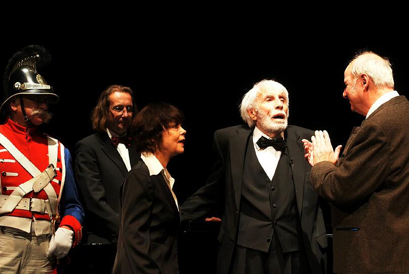 Jopie Heesters singt mit 108 im Prinze: Die Bilder vom Auftritt
