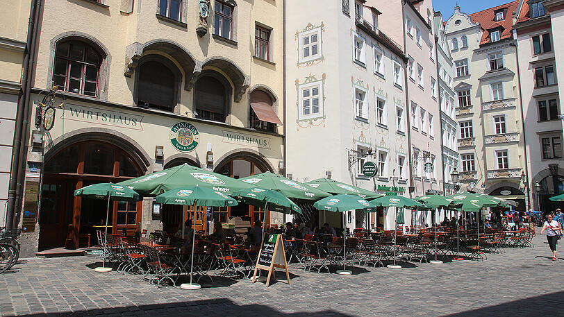 Ayinger am Platzl: 4,50 Euro. Bier: Ayinger Hell.