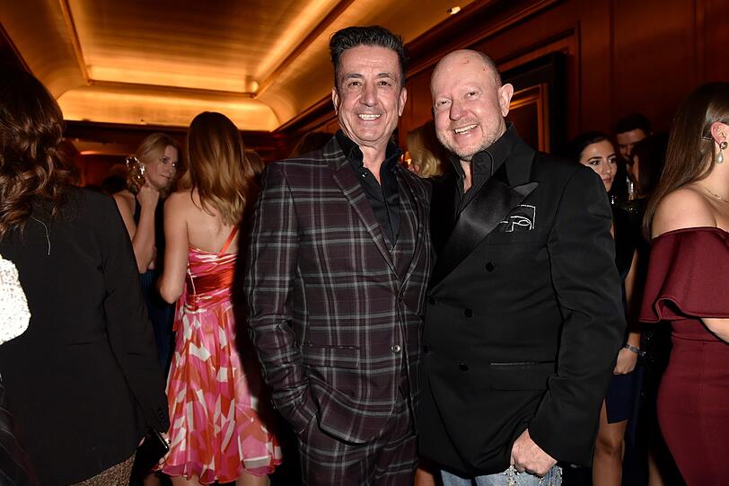 Brian Rennie mit Ferdinand Rennie (Designer)