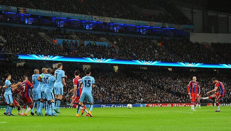 Traf per ausgeklügeltem Freistoß zum zwischenzeitlichen 1:1 gegen ManCity : Bayerns Xabi Alonso.