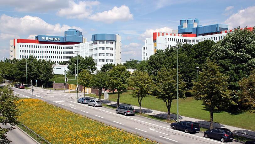 Ein Stadt für sich: Siemens in Neuperlach. Ein Stadt für sich: Siemens in Neuperlach.