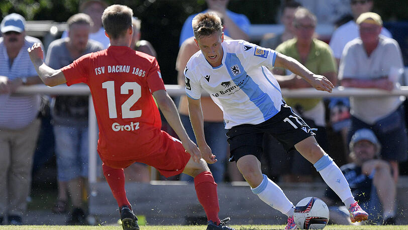Offensivspieler des TSV 1860: Fabian Greilinger (re.) Offensivspieler des TSV 1860: Fabian Greilinger (re.)