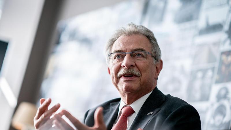 Dieter Kempf, Präsident des Bundesverbandes der Deutschen Industrie, bei einem Interview mit Journalisten der Deutschen Presse-Agentur. Dieter Kempf, Präsident des Bundesverbandes der Deutschen Industrie, bei einem Interview mit Journalisten der Deutschen Presse-Agentur.