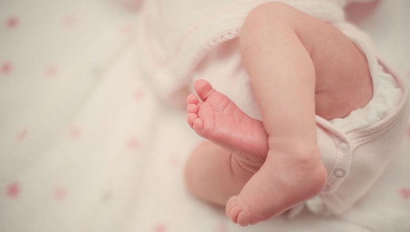 Aufgrund der Corona-Ausgangssperreim Frühjahr erlebt München aktuell einen Baby-Boom. (Symbolbild) Aufgrund der Corona-Ausgangssperreim Frühjahr erlebt München aktuell einen Baby-Boom. (Symbolbild)